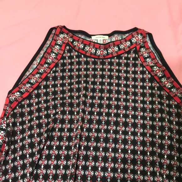 Clothes - Picture 2 of 2